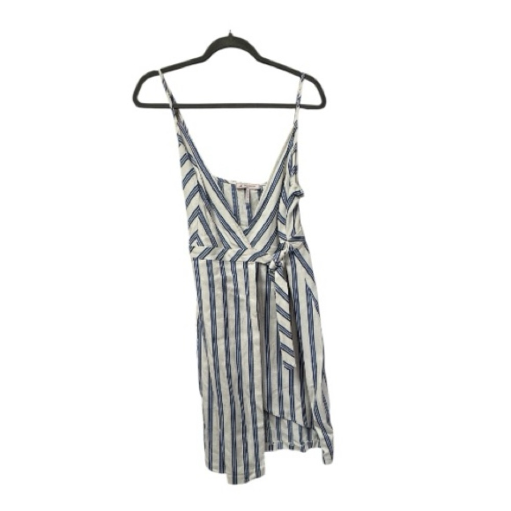 BCBGeneration Size XS | Striped Asymmetrical Wrap Dress